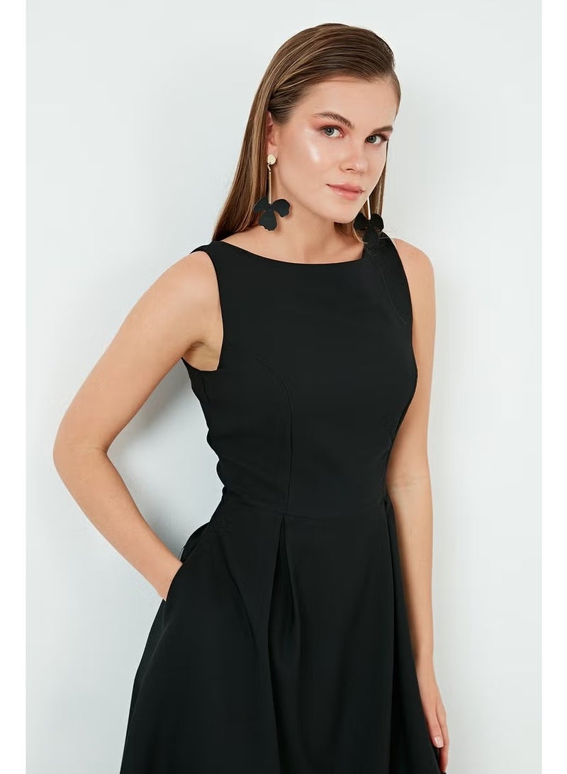 Barbora Collared Fit-and-Flare Dress - Image 3